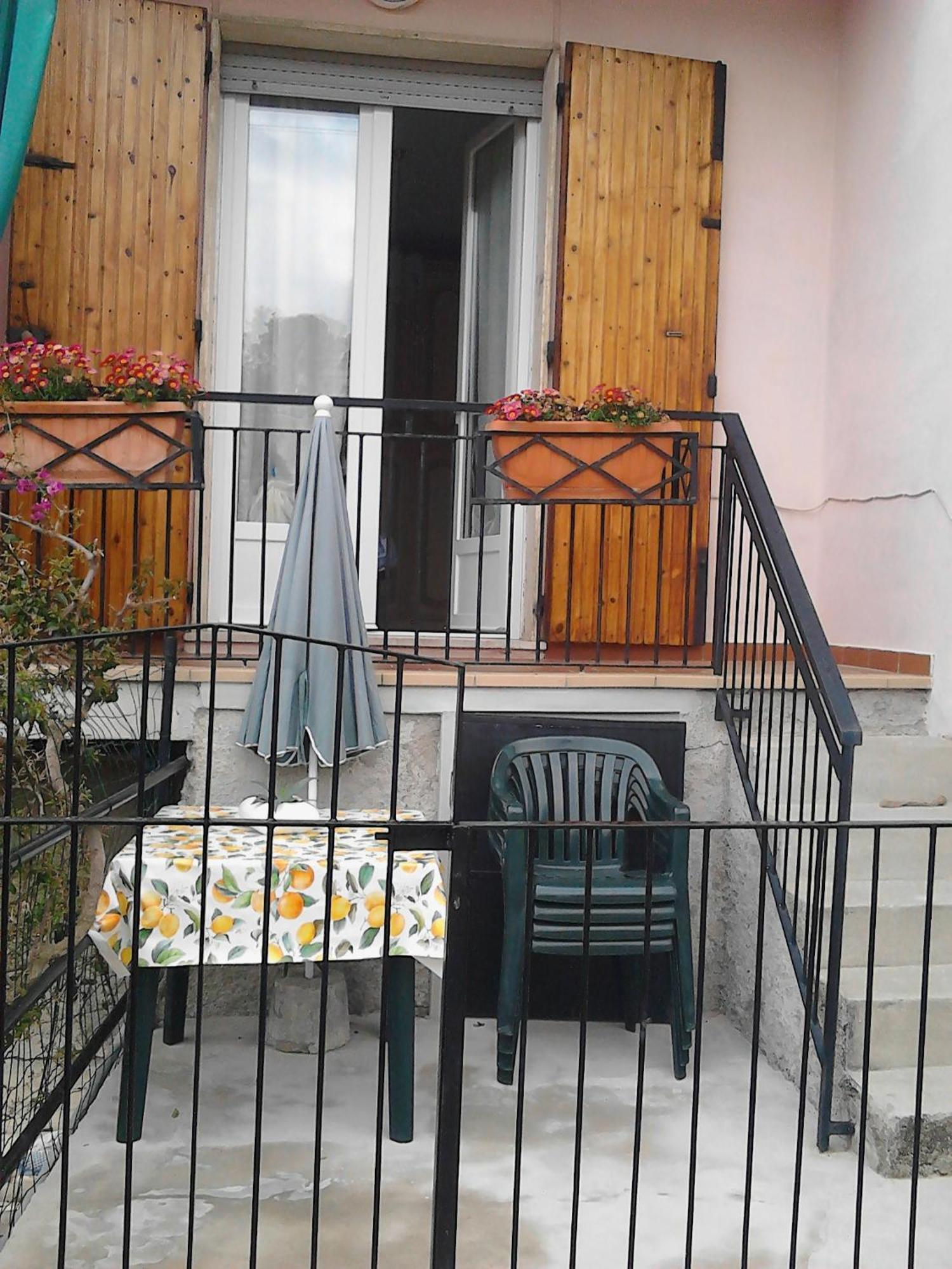 Appartamentino Nadia Monterosso al Mare Bagian luar foto